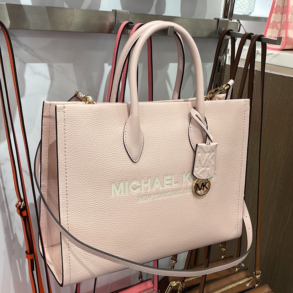 Michael Kors Medium Mirella 35S2G7ZT7L Tote Bag
Powder Blush Multi
NWT - Picture 3 of 16